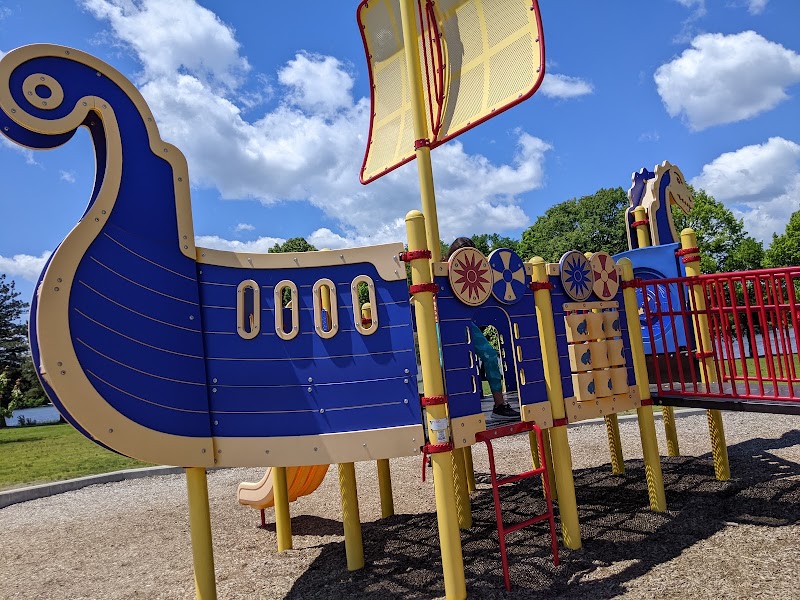 Mooney's Bay Park and Beach