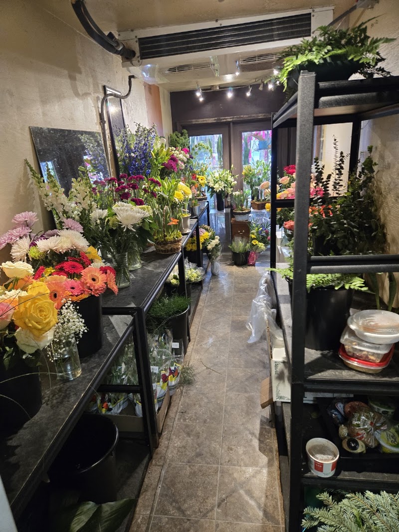 W Flowers INC.